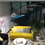 Hotel La Croisette & Restaurant Bistrot Gantier En Centre 2*