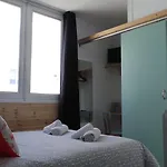 La Croisette & Restaurant Bistrot Gantier En Centre Hotel 2*
