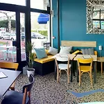 La Croisette & Restaurant Bistrot Gantier En Centre Hotel Royan