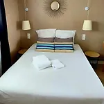 La Croisette & Restaurant Bistrot Gantier En Centre 2* Royan