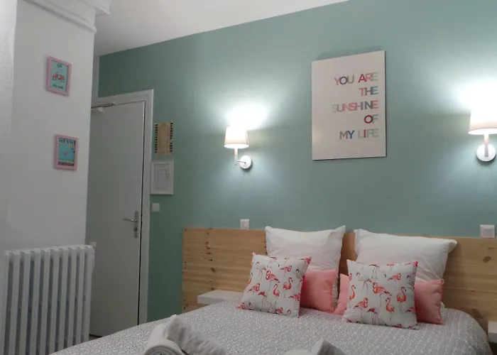 La Croisette & Restaurant Bistrot Gantier En Centre Royan