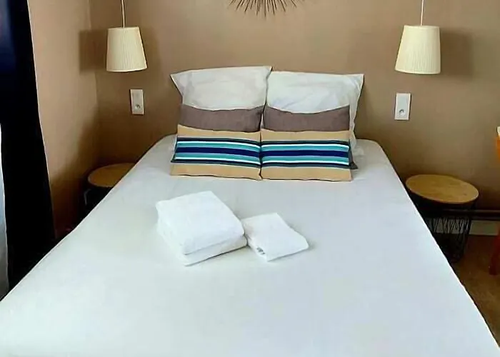 La Croisette & Restaurant Bistrot Gantier En Centre 2* Royan