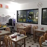 Szálloda La Croisette & Restaurant Bistrot Gantier En Centre