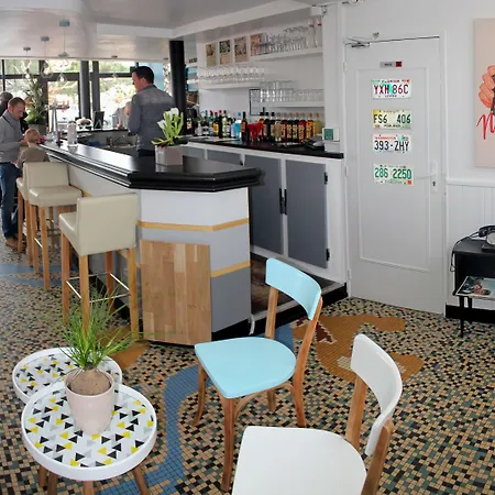 La Croisette & Restaurant Bistrot Gantier En Centre 2* Royan