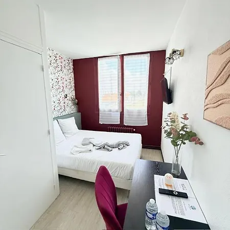 La Croisette & Restaurant Bistrot Gantier En Centre 2* Royan