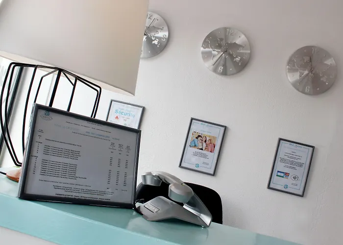 La Croisette & Restaurant Bistrot Gantier En Centre 2* Royan