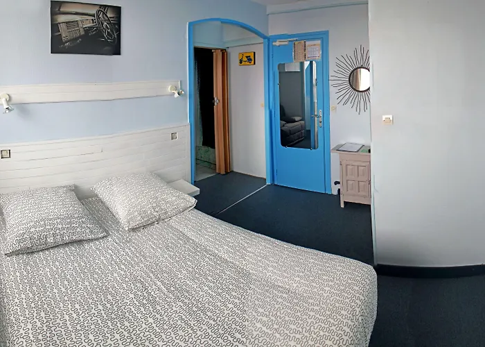 La Croisette & Restaurant Bistrot Gantier En Centre Hotel 2*